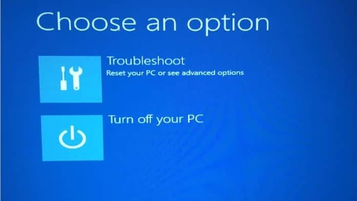 ouvrir les options de démarrage avancées sur un PC Windows 10 non amorçable step3